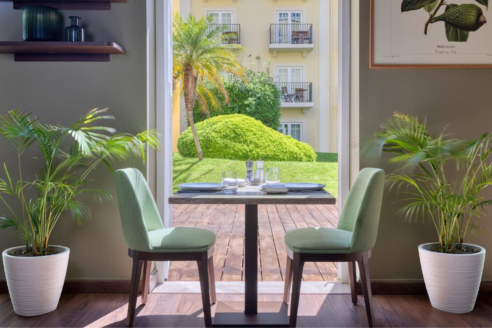 Domes Lake Algarve, Autograph Collection Vilamoura Exterior foto The Garden Grill