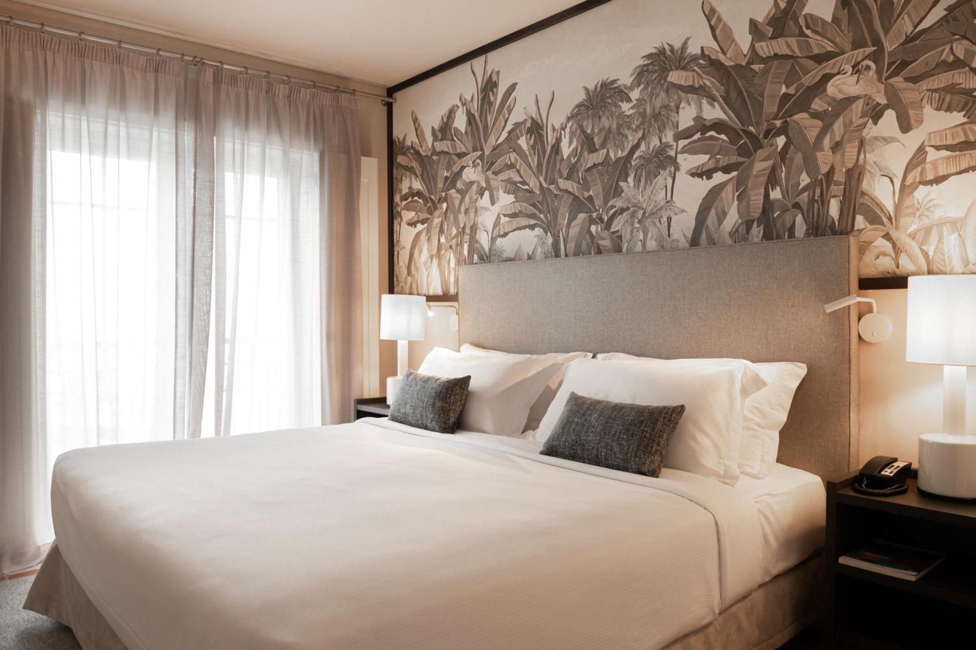 Domes Lake Algarve, Autograph Collection Vilamoura Exterior foto A bedroom at the hotel